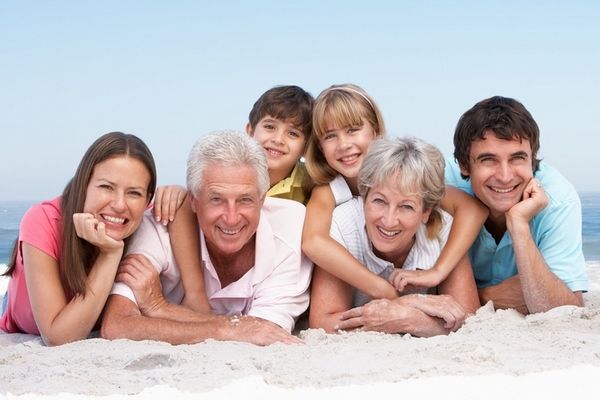 Salute degli adulti dopo i 40 anni: cambiamenti chiave e come rimanere in salute